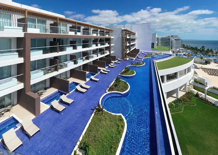 Royalton Splash Riviera Cancun, An Autograph Collection All-Inclusive Resort